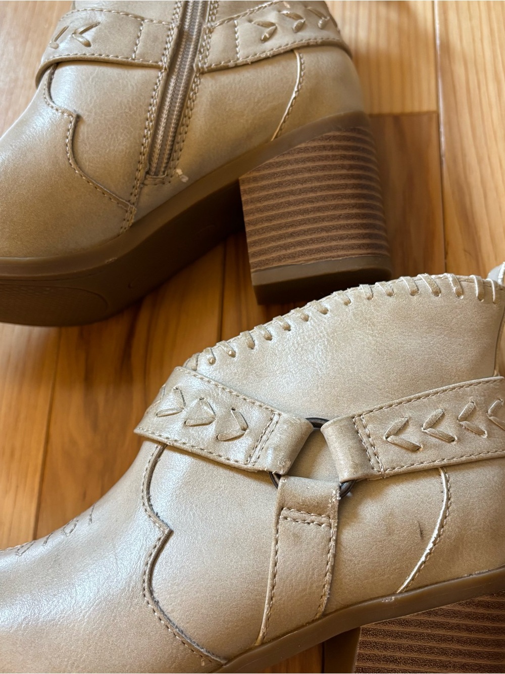 NEW Frye & Co Palma Western Harness Stacked Heel Ankle Boots - Picture 8 of 13